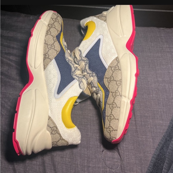 GUCCI MENS SNEAKERS SIZE 10 - Picture 2 of 10